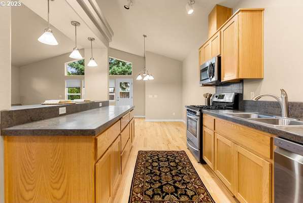 15500 NE 17th Cir, Vancouver, WA 98684