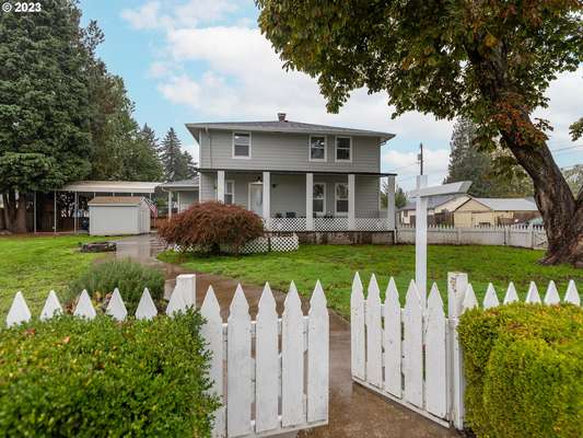 707 SE Union St, Camas, WA 98607