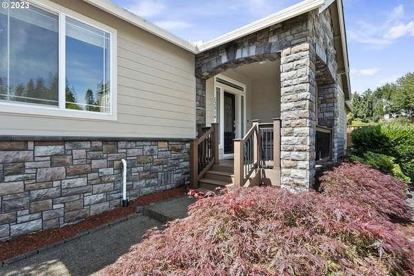 12316 NW 21st Ave, Vancouver, WA 98685