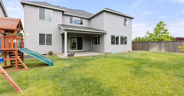 5007 NW 137th Cir, Vancouver, WA 98685