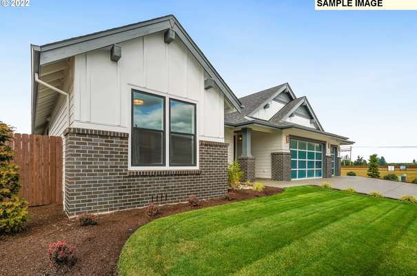 12310 NW 17th Ave, Vancouver, WA 98685