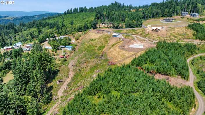 2987  Green Mountain Rd #B, Kalama, WA 98625