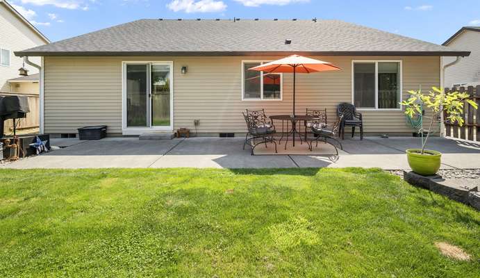 1513 E 3rd Way, La Center, WA 98629