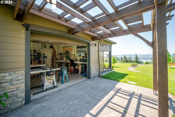 488  Daves View Dr, Kalama, WA 98625