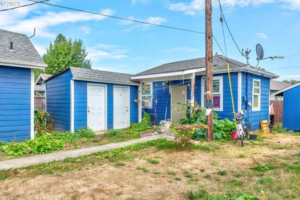 402 NW 5th Ave, Kelso, WA 98626