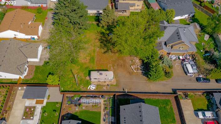 12102 NE 99th St, Vancouver, WA 98682