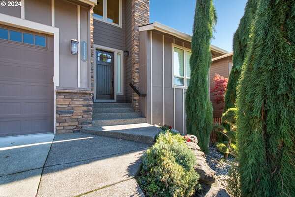 1114 NW Goodwin St, Camas, WA 98607