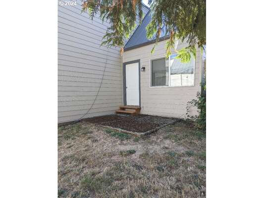 7310 NE 16th Ave #408, Vancouver, WA 98665