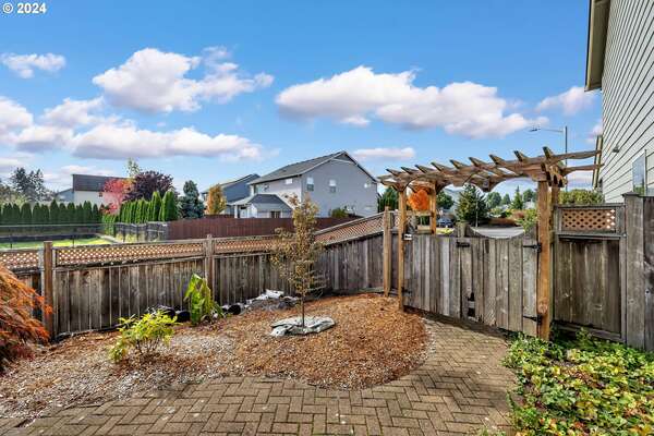 210 NW 12th St, Battle Ground, WA 98604