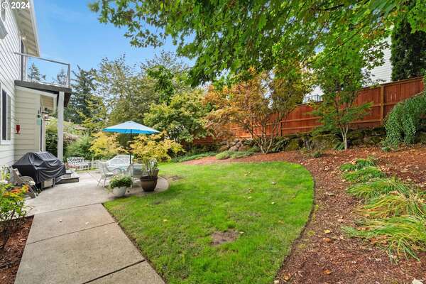 1035 NW Whitman St, Camas, WA 98607