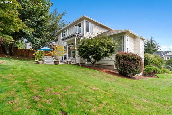 1035 NW Whitman St, Camas, WA 98607