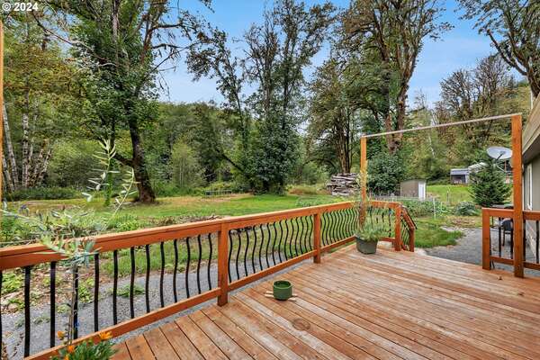 1955  Abernathy Creek Rd, Longview, WA 98632