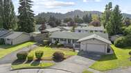 3915  Cherrywood St, Longview, WA 98632