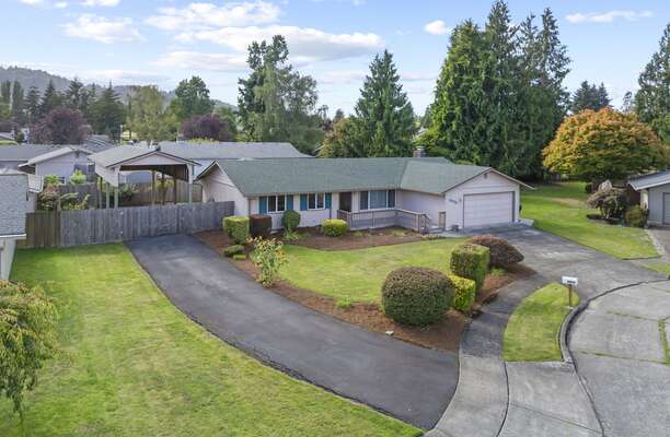 3915  Cherrywood St, Longview, WA 98632