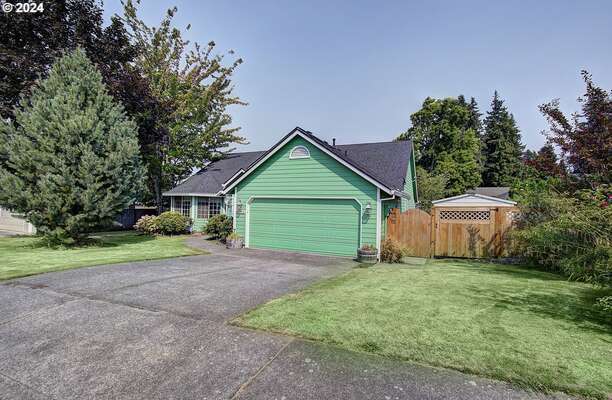 10903 NW 5th Ave, Vancouver, WA 98685