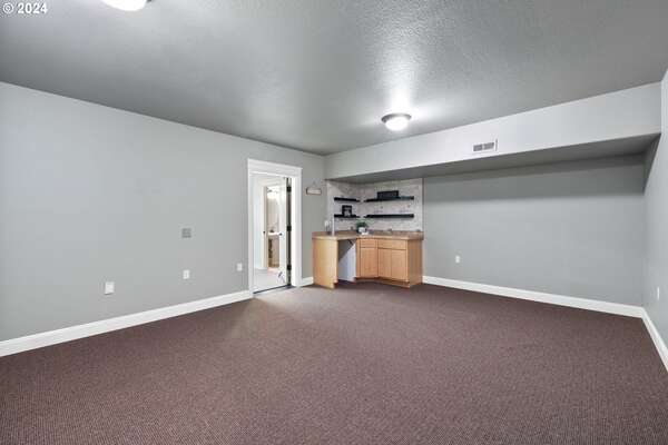 725 W U St, Washougal, WA 98671