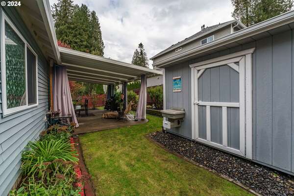 8329 NE 16th St, Vancouver, WA 98664