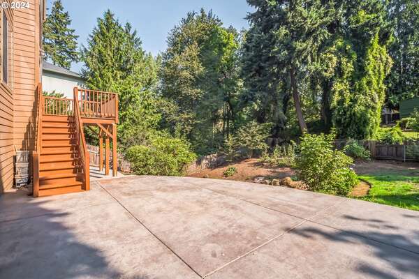 2209 NE Village Green Dr, Vancouver, WA 98684