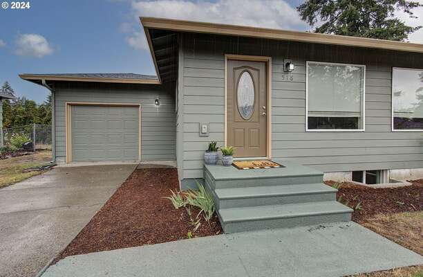 518 SE 102nd Ave, Vancouver, WA 98664