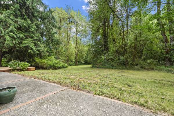 24317 NE 37th Ave, Ridgefield, WA 98642