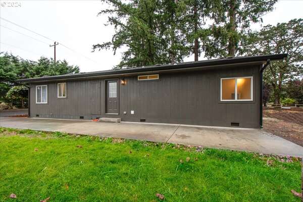 22217 NE 28th St, Camas, WA 98607