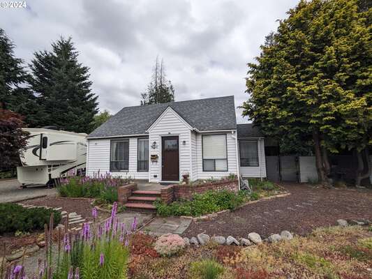 516  26th St, Washougal, WA 98671