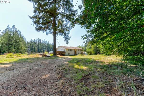 24101 NE 14th St, Camas, WA 98607