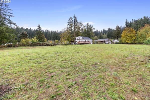 22906 NE Pluss Rd, Vancouver, WA 98682