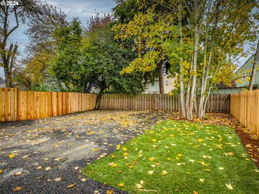 3805 E 11th St, Vancouver, WA 98661