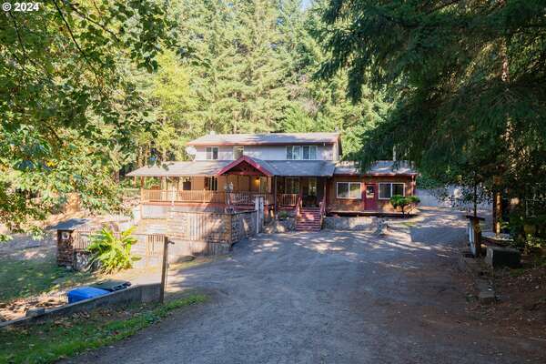 125  Glory Rd, Woodland, WA 98674