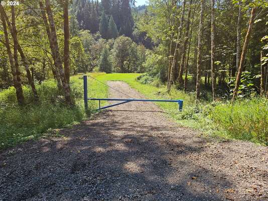 8820  Rose Valley Rd, Kelso, WA 98626