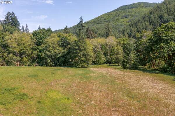 8820  Rose Valley Rd, Kelso, WA 98626