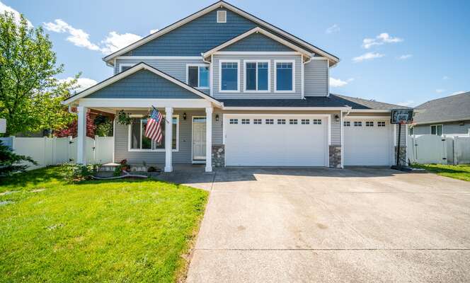 401 E Oak St, Yacolt, WA 98675