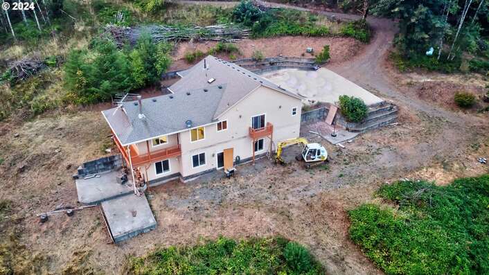 498  Bryant Hill Rd, Woodland, WA 98674