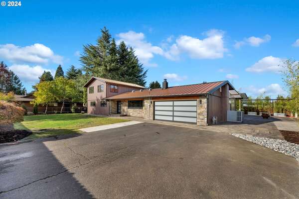 18714 SE 15th St, Vancouver, WA 98683