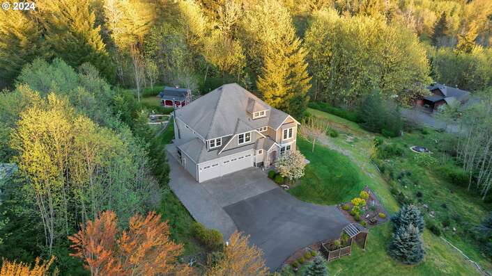 11  Thompson Dr, Washougal, WA 98671