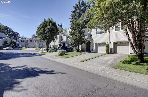 8100 NE 104th Cir #10, Vancouver, WA 98662