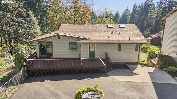 28705 NE 53rd St, Camas, WA 98607