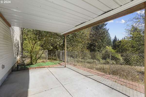 28705 NE 53rd St, Camas, WA 98607