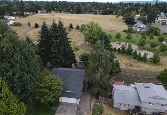 2413 NW 111th St, Vancouver, WA 98685