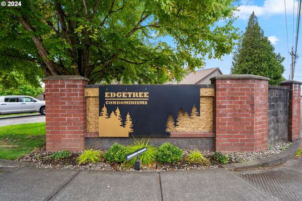 13816 NW 10th Ct #C, Vancouver, WA 98685