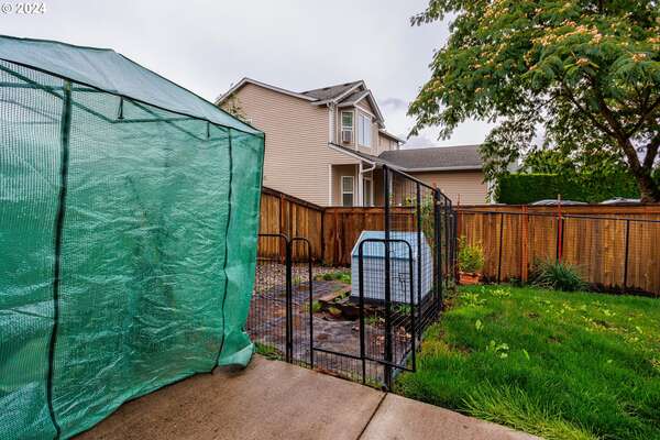 12630 NE 51st St, Vancouver, WA 98682