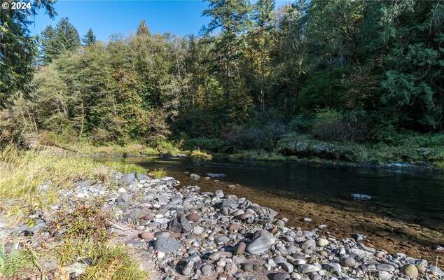 8475  Kalama River Rd, Kalama, WA 98625