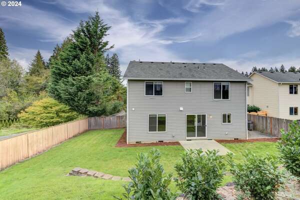 14812 NW 19th Ave, Vancouver, WA 98685