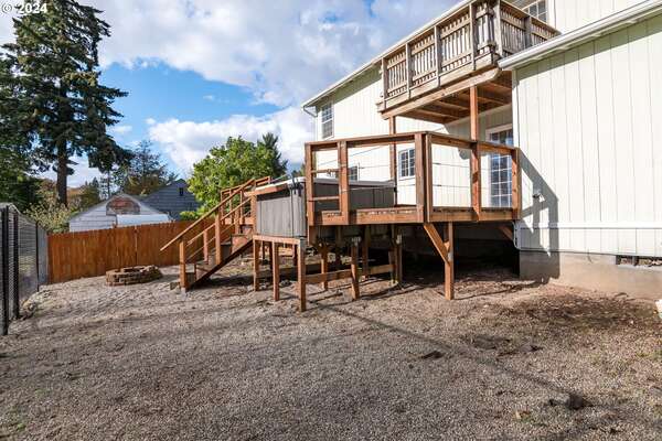 15  Pacific Pl, Longview, WA 98632