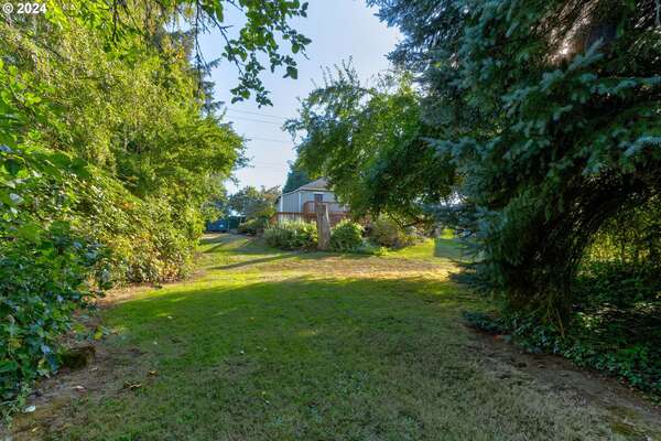 6314 NE 58th St, Vancouver, WA 98661