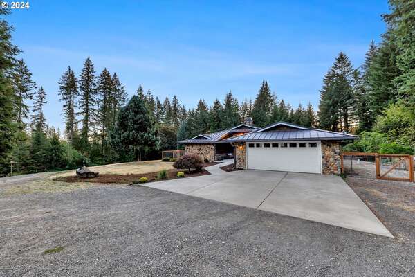 38002 NE 21st Ave, La Center, WA 98629