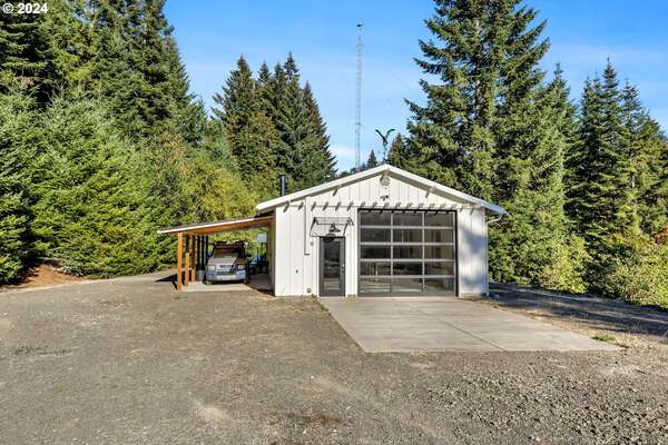 38002 NE 21st Ave, La Center, WA 98629