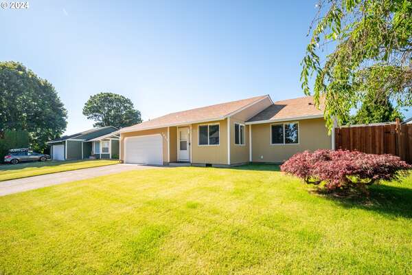 1804 NE 149th Cir, Vancouver, WA 98686