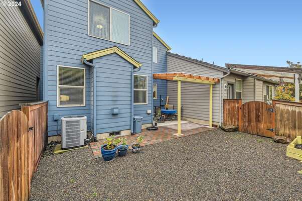 5804 NE 48th St, Vancouver, WA 98661